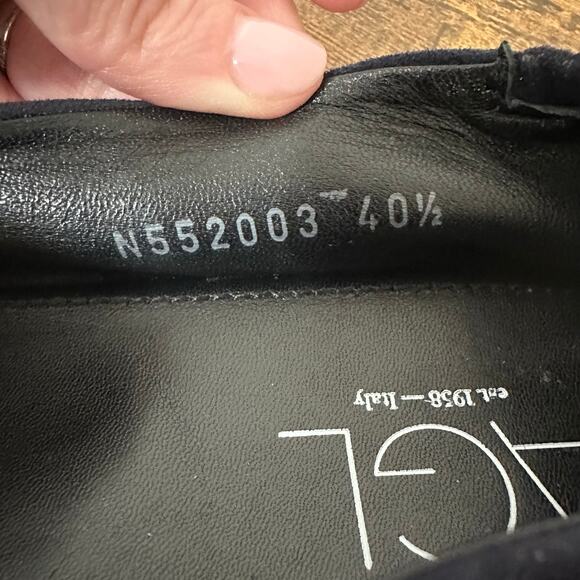 AGL Studded Blue Suede Pointed Toe Flats 40 1/2 US 10.5 EUC - Picture 8 of 9